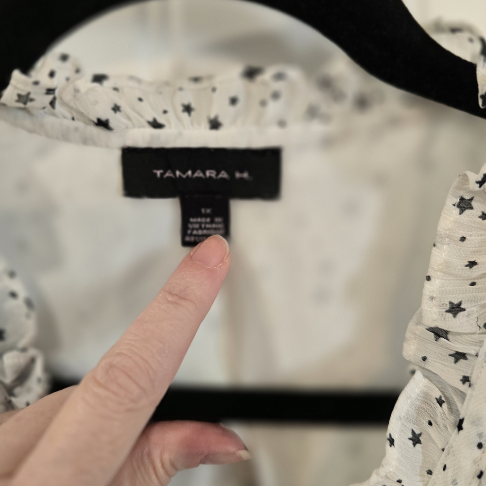 Star Print, Cap-sleeve Blouse - Picture 3 of 6